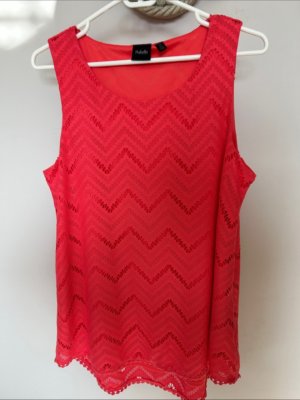 Rafaella Coral lined Sleeveless Lace Chevron Tank Top.  Size medium